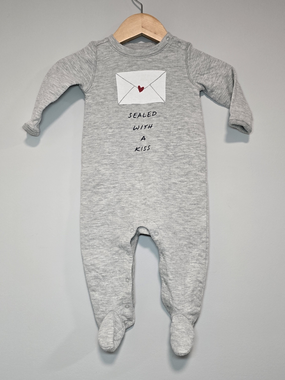 GAP Grey Footed One-Piece with Envelope & Red Heart Cotton